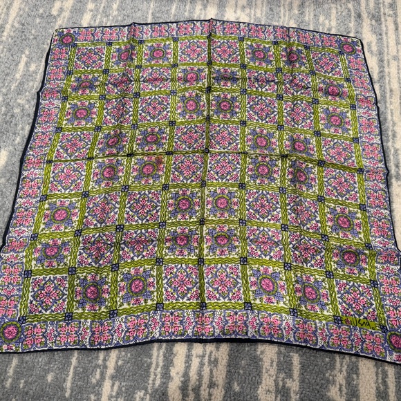 Accessories - Vera Scarf